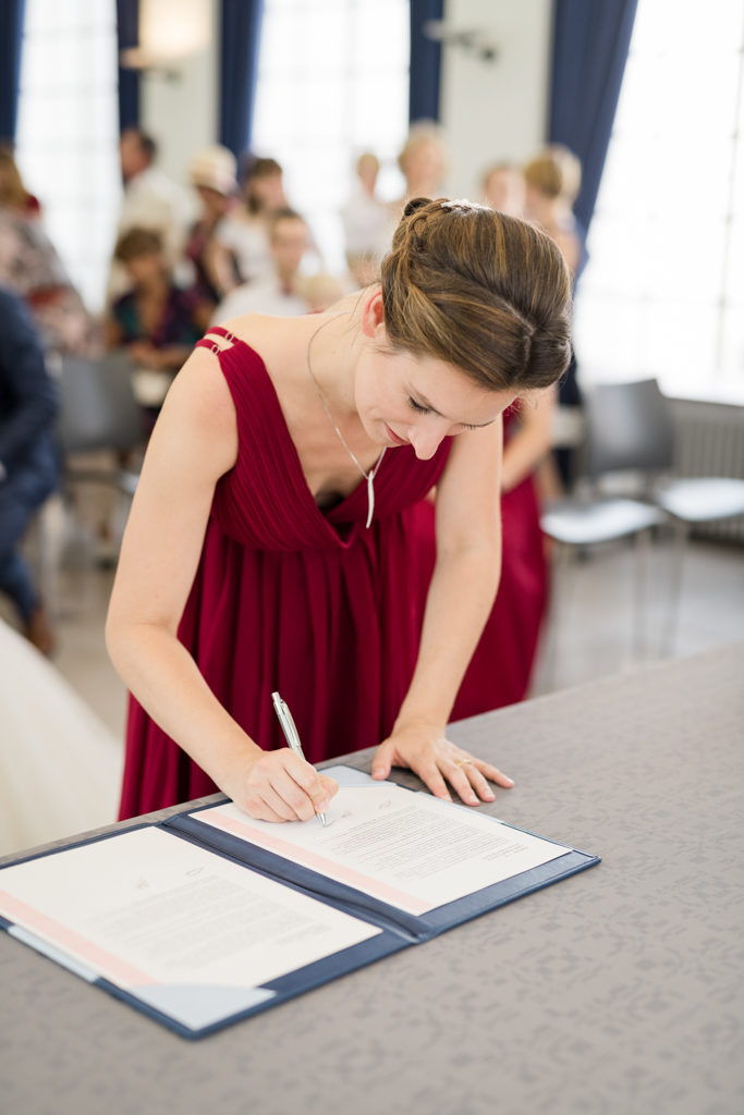 signature des témoins à la mairie