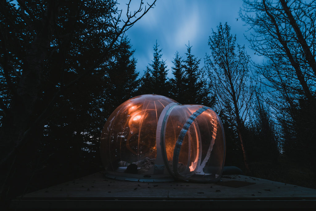 bulle en plastique pour une nuit insolite en Islande